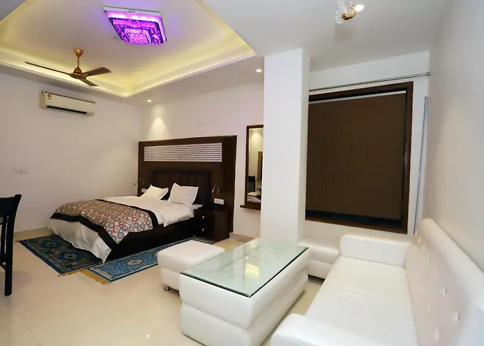 Vrindavan Guest House New Delhi